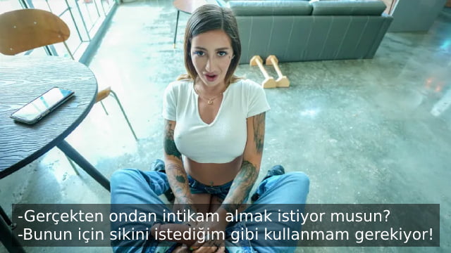 Paranın Kölesi Olan Yarak Bağımlısı Ablasını Fena Zorluyor