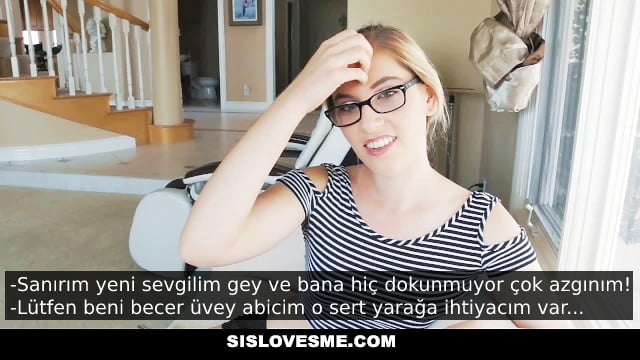 Yarak Delisi Üvey Kız Kardeşin Ağzına Verip Gırtlağa Kadar Zorladı
