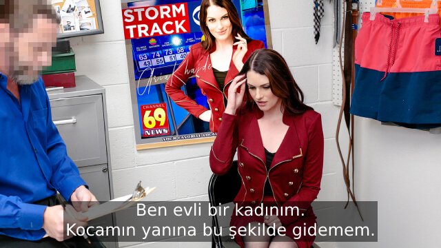 Yarak Görmemiş Tüylü Amını Üvey Abiye Yem Eden Çıtır Fenalaştı
