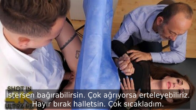 Trip Atan Çıtır Üvey Kız Kardeşinin Gönlünü Yarağıyla Alıyor