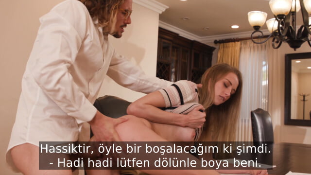 Dolgun Memeli Esmer Kız Kardeşinden Acımasızca İntikam Aldı
