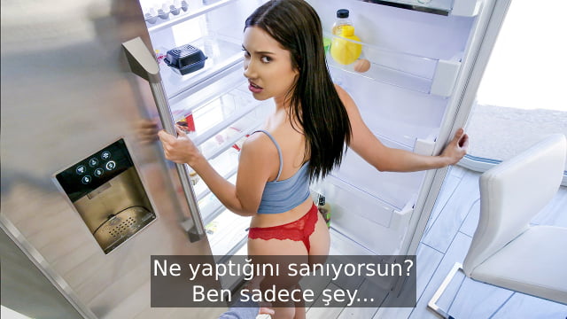 Ateşlenen Orospu Ruhlu Üvey Kız Kardeşinin Dapdar Göt Deliğini Oydu